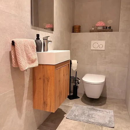 Gipfelglueck, Bergblick, Design & Ruhe In Tirol شقة